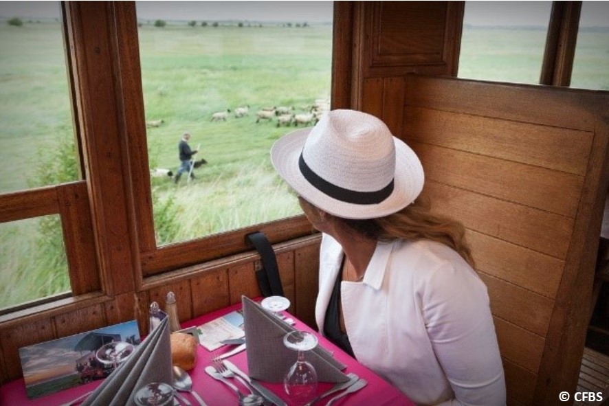 Chemin De Fer De La Baie De Somme Diner A Bord